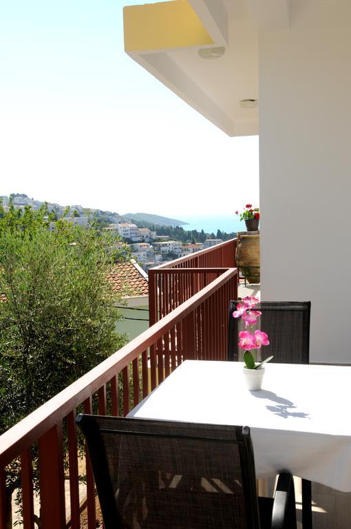 Guest House Smajlaga Ulcinj Exterior photo