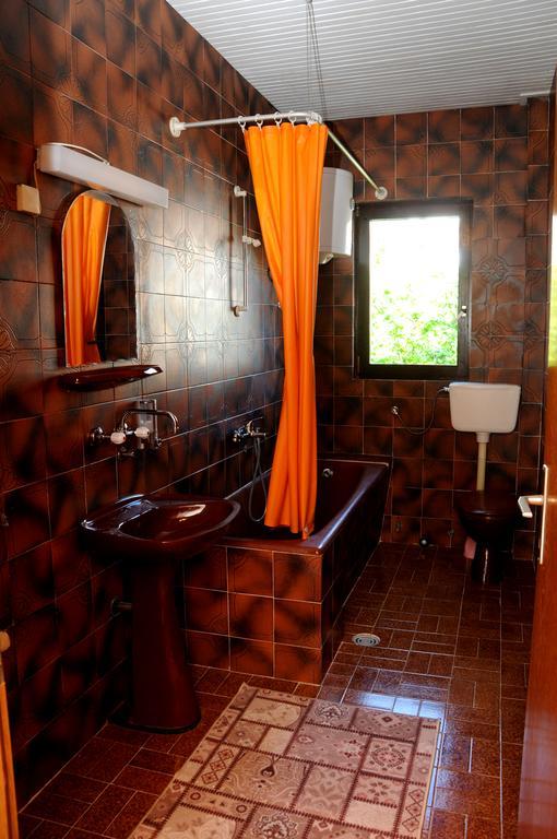Guest House Smajlaga Ulcinj Exterior photo