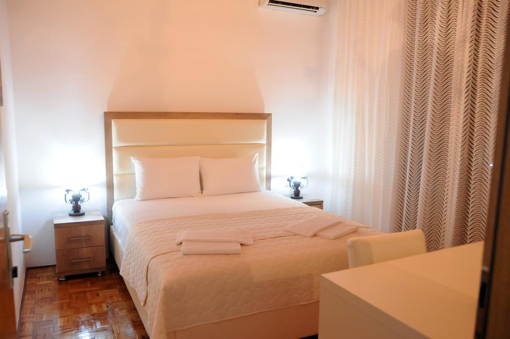 Guest House Smajlaga Ulcinj Exterior photo