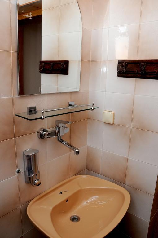 Guest House Smajlaga Ulcinj Exterior photo