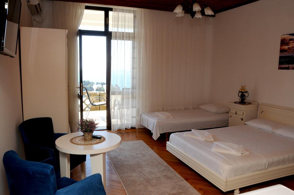 Guest House Smajlaga Ulcinj Exterior photo