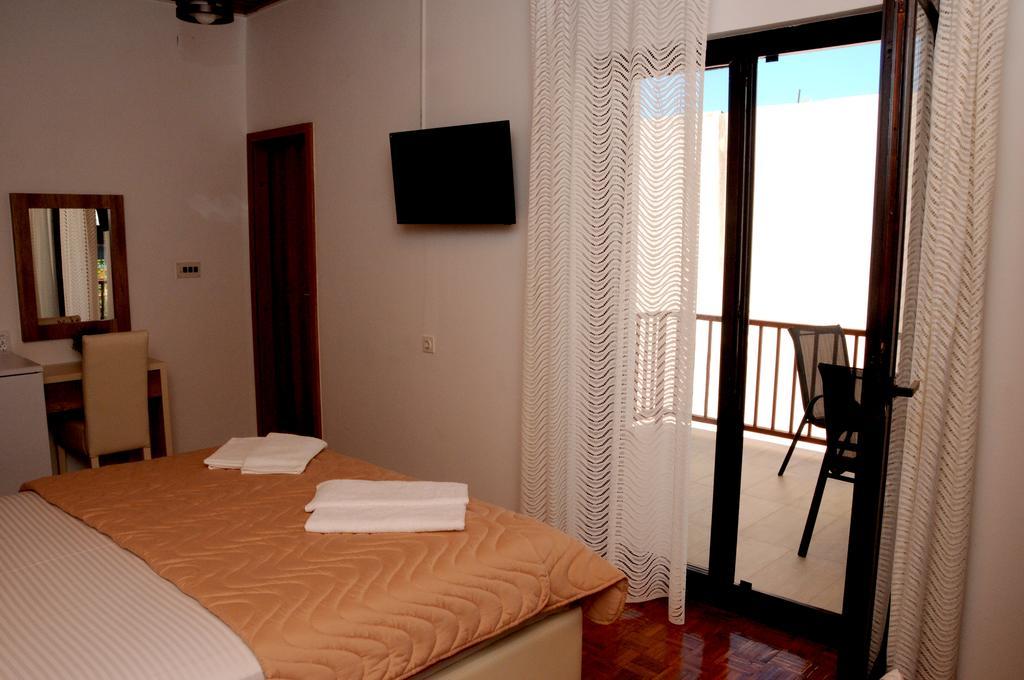 Guest House Smajlaga Ulcinj Exterior photo