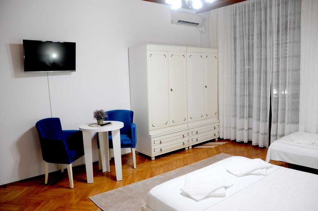 Guest House Smajlaga Ulcinj Exterior photo
