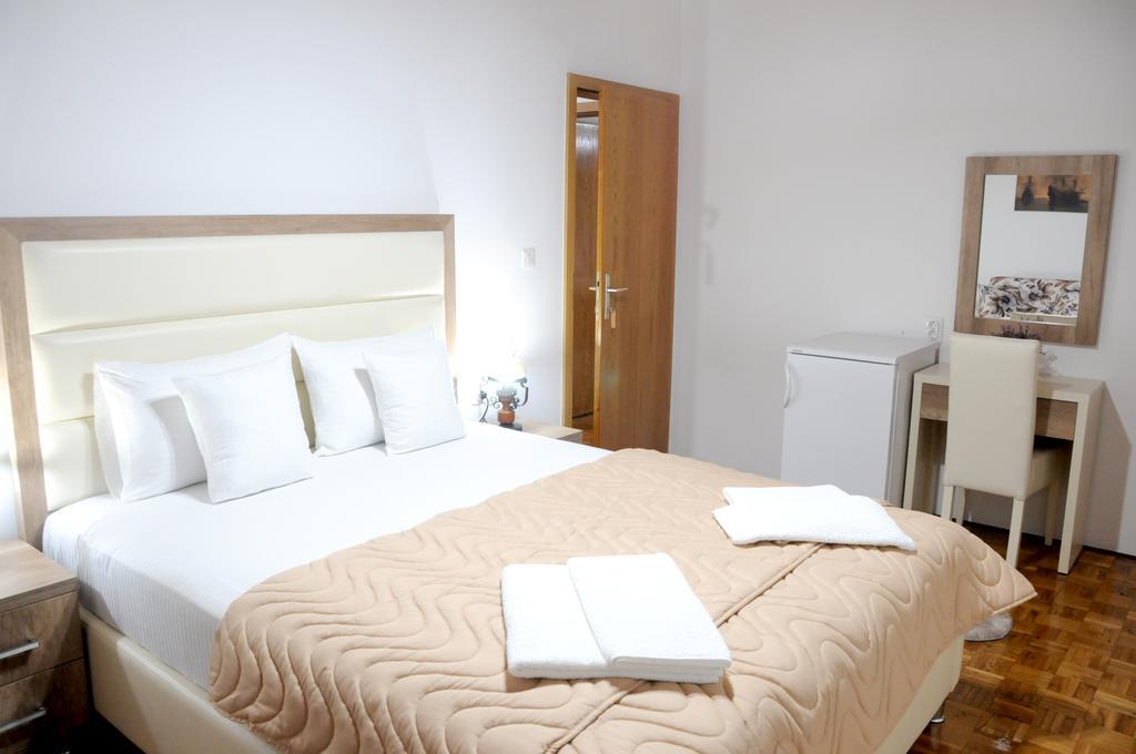 Guest House Smajlaga Ulcinj Exterior photo